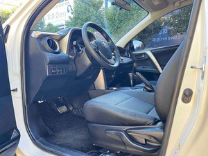 Voitures d'occasion <span class=keywords><strong>Toyota</strong></span> RAV4 <span class=keywords><strong>SUV</strong></span> LHD Automatique Traction avant Essence 5 places Faible kilométrage Sans accident Exportation <span class=keywords><strong>2013</strong></span> - Product Image 4
