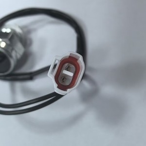 Toyota Reverse <b>Light</b> Switch 25354-82D00 12V For Replace Repair Car <b>Light</b> <b>Accessory</b> - Product Image 3