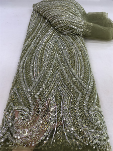 Tessuto in Pizzo Pesantemente Decorato con Perline, Tessuto Africano Nero con Perline, Pizzo di Lusso in Tulle per Abiti da Sposa - Product Image 5