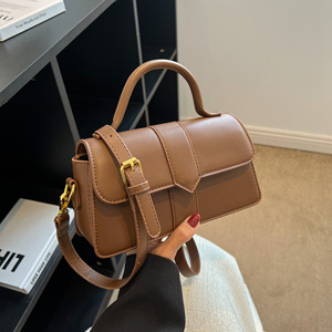 Sac à main <span class=keywords><strong>pour</strong></span> femme de haute qualité, nouveau modèle, simple, sac bandoulière, sac messager, petit sac carré, sac Boston, sac décontracté <span class=keywords><strong>pour</strong></span> tous les jours, sac <span class=keywords><strong>pour</strong></span> téléphone <span class=keywords><strong>portable</strong></span> - Product Image 1