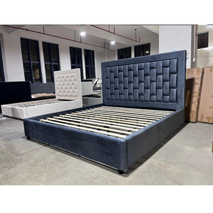 Pinzhi Home Custom King Size Terciopelo gris oscuro Tapizado Marco de cama doble Queen Luxury Modern con línea de costura Cabecero - Product Image 1