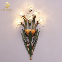 Applique murale LED artistique en forme de fleur avec abat-jour en verre dépoli, style décoratif pour fond de salon, corps de lampe en fer