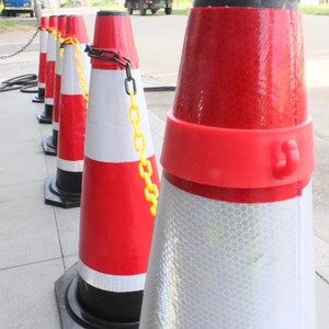 Manguito de conexión de PVC para conos de tráfico, anillos de unión para conos de carretera, tamaño estándar, montaje en suelo - Product Image 2