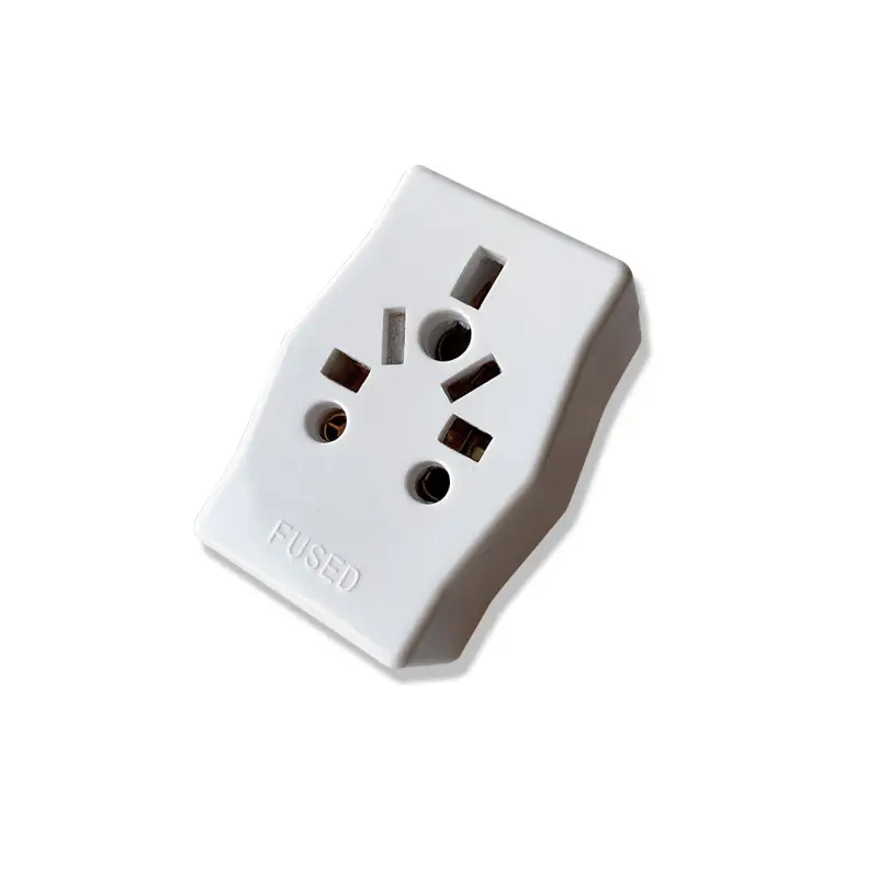 Wholesale Factory Portable Mini Universal to UK Travel Adapter plug adapter converter