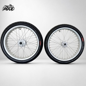 Cerchi Supermoto Cromati da 17 Pollici per Surron Light Bee X LBX, Cerchioni Argento 70/90-17 90/80-17, Kit Pneumatici ad Alte Prestazioni CNC - Product Image 3