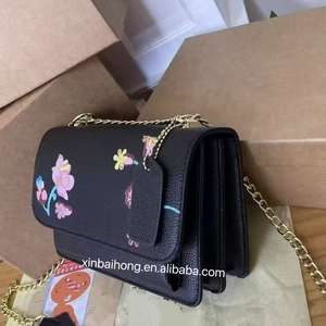 Женская кожаная сумка - Product Image 5