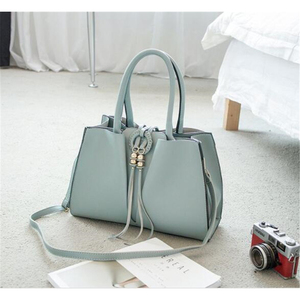 Ensemble de <span class=keywords><strong>sacs</strong></span> à main en nylon Offre Spéciale d'usine chaussure et sac assortis pour femmes italiennes - Product Image 2