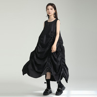 Nouvelle arrivée 2024 Cool et mignon Unique drapé débardeur jupe nouvelle balançoire irrégulière robe d'été pour femmes