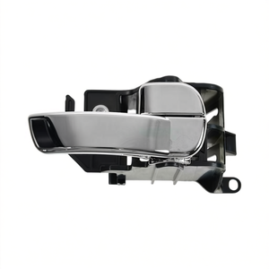 Poignée de traction, côté droit, pour Nissan NAVARA D40 2005-2015 OE 80952-EA010 80952EA010 - Product Image 1