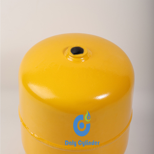 Petite bouteille de propane de 3 kg pour les familles en détresse - Product Image 1