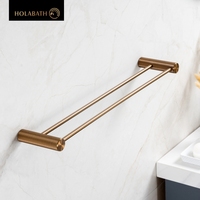 Rak Handuk Dinding Kamar Mandi Hotel dari Baja Anti Karat SUS304 dengan Desain Khusus, Dilengkapi Gantungan Handuk Ganda Warna Hitam Emas