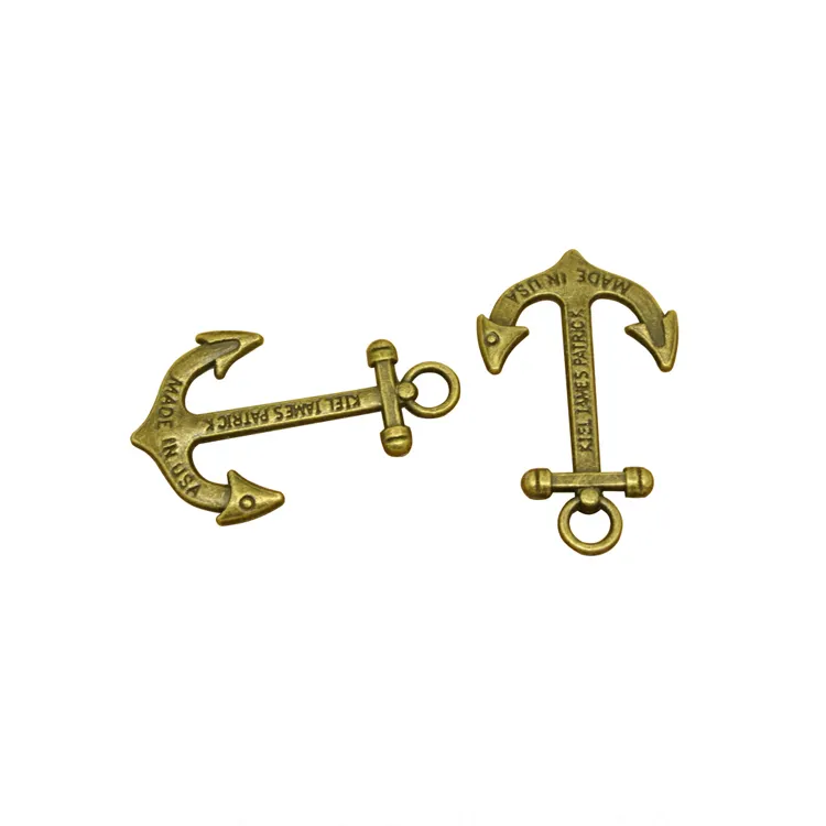 Özel antika altın el yapımı metal çapa el sanatları oyma altın iğne rozetleri metal tekne çapa anahtarlıklar