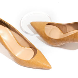 PU papier de qualité supérieure formel bout pointu talon aiguille matériau PU à motifs Design élégant vibram Style pompes à bout pointu - Product Image 4