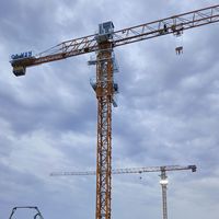 Grúa Torre DAHAN Construction QTZ200-7015, Máquina de Elevación de 10 Toneladas, Longitud de Brazo de 70 m, Parte Superior Plana, Certificación CE, Capacidad de Elevación de 200 t.m