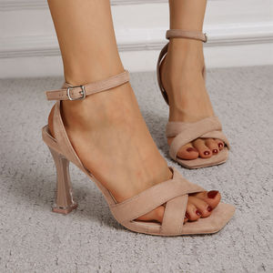 Europe et états-unis talons épais simples nouvelle mode ceinture une pièce sandales polyvalentes à talons hauts pour femmes - Product Image 2