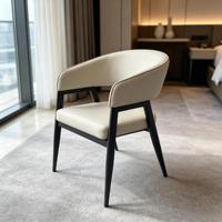 Fauteuil de salle à manger moderne beige avec pieds en métal noir pour restaurant, café, salle à manger à domicile