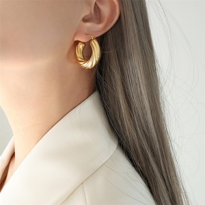 High End Jewelry Stainless Steel Ear <b>Clip</b> Earring Gold Plated Hoop Earring - Product Image 3