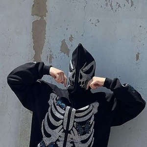 Sudadera con capucha de esqueleto con cremallera completa, de gran tamaño, estilo gótico Y2K, con diseño de máscara de mariposa de diamantes de imitación de alta calidad, de forro polar, personalizada. - Product Image 2