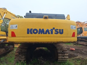 Excavadora Usada KOMATSU PC450-8 en Buen Estado, Máquina Excavadora de 45 Toneladas con Cabina, Motor Principal de Japón - Product Image 5