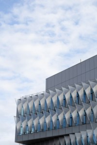 Échantillon Gratuit - Panneau de Façade en Aluminium Gaufré 3D Perforé, Revêtement en Aluminium Sculpté 3D Personnalisé pour Mur-rideau Extérieur de Bâtiment - Product Image 4