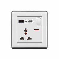CNBW 86 Taille Prise Universelle avec Bouton 13A Power Multi 3 Pin Socket Avec TYPE-C + USB 5V 2.1A POWER USB