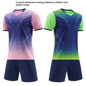 Индивидуальный комплект футбольной формы 2526 для мужчин и детей: быстросохнущий, с сублимационной печатью, 100% полиэстер, дышащий, с V-образным вырезом, короткий рукав - Product Image 6