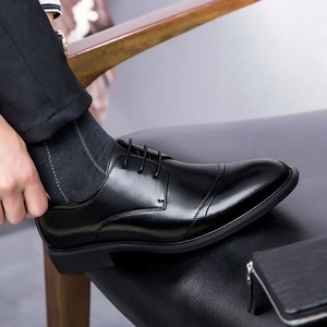 Chaussures habillées décontractées pour hommes en cuir PU, à lacets, semelle extérieure Oxford, bout fermé, antidérapantes en caoutchouc massif pour le printemps - Product Image 2