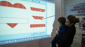 Dispositivo de pizarra táctil portátil, Pizarra Interactiva de anotación de escritura de pared equipada con bolígrafo de puntero para enseñanza escolar - Product Image 3