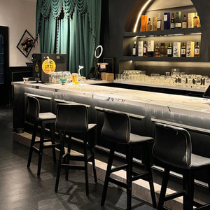 ชุดเฟอร์นิเจอร์ร้านอาหาร ร้านกาแฟ ร้านอาหารหินอ่อน โซฟาและที่นั่งแบบบูธหนัง ชุดโต๊ะพร้อมเก้าอี้สำหรับโครงการโรงแรมและร้านอาหาร - Product Image 4