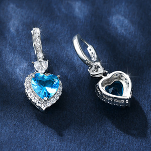 Orecchini pendenti da donna con pietra a forma di cuore blu, gioielli eleganti e alla moda - Product Image 2