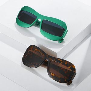 Gafas de Sol Retro Personalizadas 2023 con Revestimiento de Espejo, Ovaladas, Estilo Y2K, UV400, Rectangulares Irregulares para Hombre y Mujer - Product Image 3