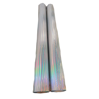 Rouleaux de film de transfert thermique holographique métallique PET pour applications textiles, durables et imperméables