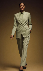 Costume vert sauge à double boutonnage, blazer structuré, ensemble pantalon ajusté, tenue de bureau élégante pour femmes, tenue professionnelle - Product Image 5