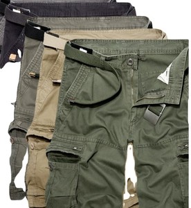 Pantalones cortos casuales tipo cargo para hombre, hechos de lona de algodón orgánico; diseño de cintura alta, color liso, funcionalidad con múltiples bolsillos - Product Image 4