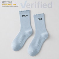 Chaussettes de yoga en tricot personnalisées avec logo OEM de haute qualité pour femmes, chaussettes antidérapantes en coton respirant pour l'entraînement au Pilates en studio