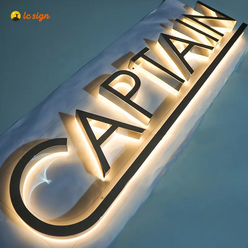 Led Channel Letters Met Uithangbord Buiten Verlicht Led Bord