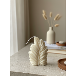 เทียนขนนกมินิมอล งานฝีมือจากขี้ผึ้งถั่วเหลือง สง่างาม - Product Image 2