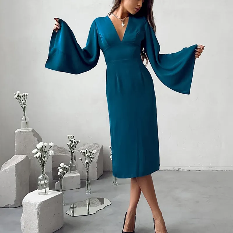 2023 नई डिजाइन मैक्सी लंबी, आस्तीन वाली एथनिक अबाया पोशाकें तुर्की दुबई इस्लाम महिला उच्च गुणवत्ता वाली महिला मुस्लिम पोशाक/
