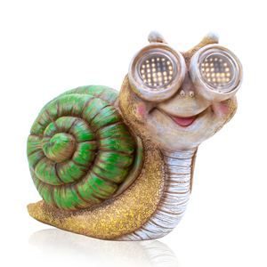 تصميم جديد حاصل على براءة اختراع: ضوء حديقة شمسي على شكل حلزون صغير مع عيون LED دوارة 360 درجة وتأثير وميض واقعي مصنوع من البولي راتنج - Product Image 4