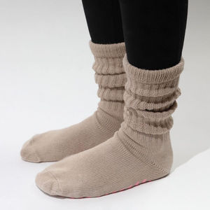 Chaussettes de yoga longues et amples de couleur unie, chaussettes de ballet populaires, chaussettes de Pilates, chaussettes de studio pour femmes avec poignées - Product Image 5