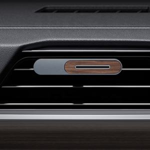 Deodorante per Auto di Lusso Personalizzato, Aromaterapia in Lega di Alluminio e Legno, Diverse Fragranze, Profumo per Auto in Confezione Convenienza - Product Image 3