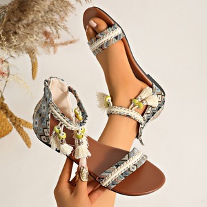 Sandales plates bohèmes à pampilles et perles pour femme, style ethnique géométrique tressé, avec bride de cheville et fermeture éclair arrière, chaussures d'été pour la plage - Product Image 5