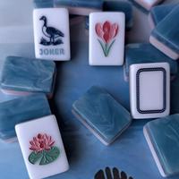 Élégant ensemble de tuiles de mahjong pour extérieur et jardin, motif tourbillon bleu, base à motifs floraux faits à la main (lotus, tulipe, oiseau aquatique), idéal pour offrir