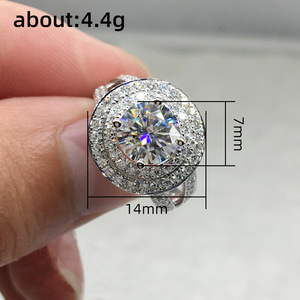 Anello Vintage con Cristalli Pavé per Donne, Elegante Accessorio per Abiti da Festa - Product Image 5