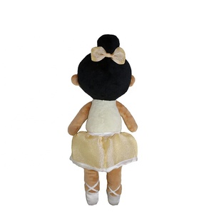 <span class=keywords><strong>Poupée</strong></span> ballerine noire personnalisée UYEAH OEM, jouet en peluche mignon et doux avec rembourrage en coton PP, jouets en peluche personnalisés pour filles - Product Image 3