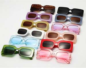 Gafas de Sol Rectangulares Pequeñas Vintage 2022 con Logotipo Personalizado para Mujer, Gafas de Sol Cuadradas en Colores Pastel - Product Image 3