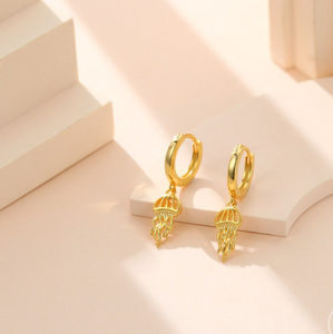 Vente en gros de boucles d'oreilles créoles personnalisées méduses en acier inoxydable 316L méduses animales de l'océan boucles d'oreilles créoles Huggie - Product Image 4