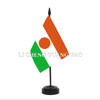 Drapeau de table hongrois noir à pointe, best-seller, mini-drapeau patriotique pour réunion de bureau formelle, drapeau décoratif