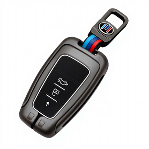 Housse de <span class=keywords><strong>clé</strong></span> de voiture de luxe de haute qualité en cuir véritable avec boucle en alliage de zinc, excellente <span class=keywords><strong>protection</strong></span> pour les modèles Toyota Camry et <span class=keywords><strong>Volkswagen</strong></span> - Product Image 1