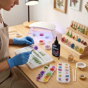 Kit de résine UV LEQU Happy And Fun, plus de 300 pièces, fournitures pour la création de bijoux DIY avec moules, outils et accessoires - Product Image 5
